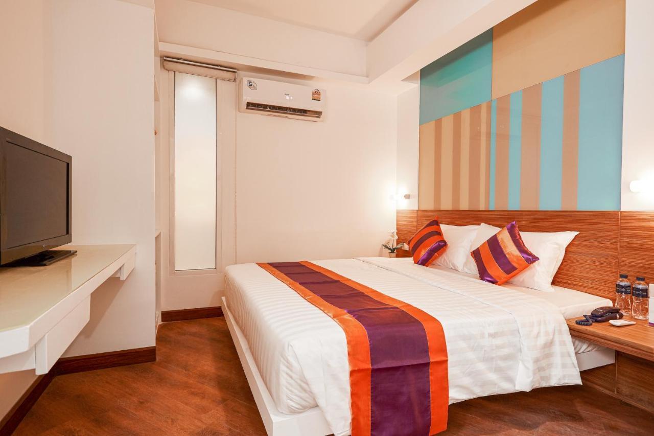 Studio Asoke Bangkok Exterior foto