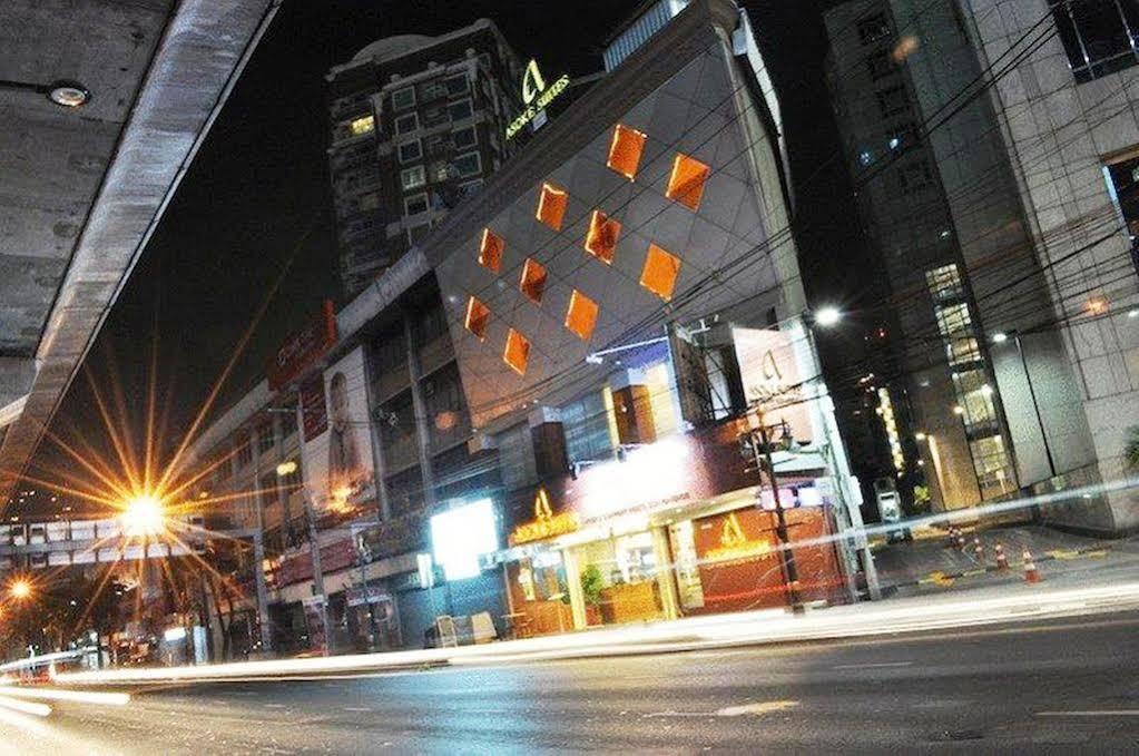 Studio Asoke Bangkok Exterior foto