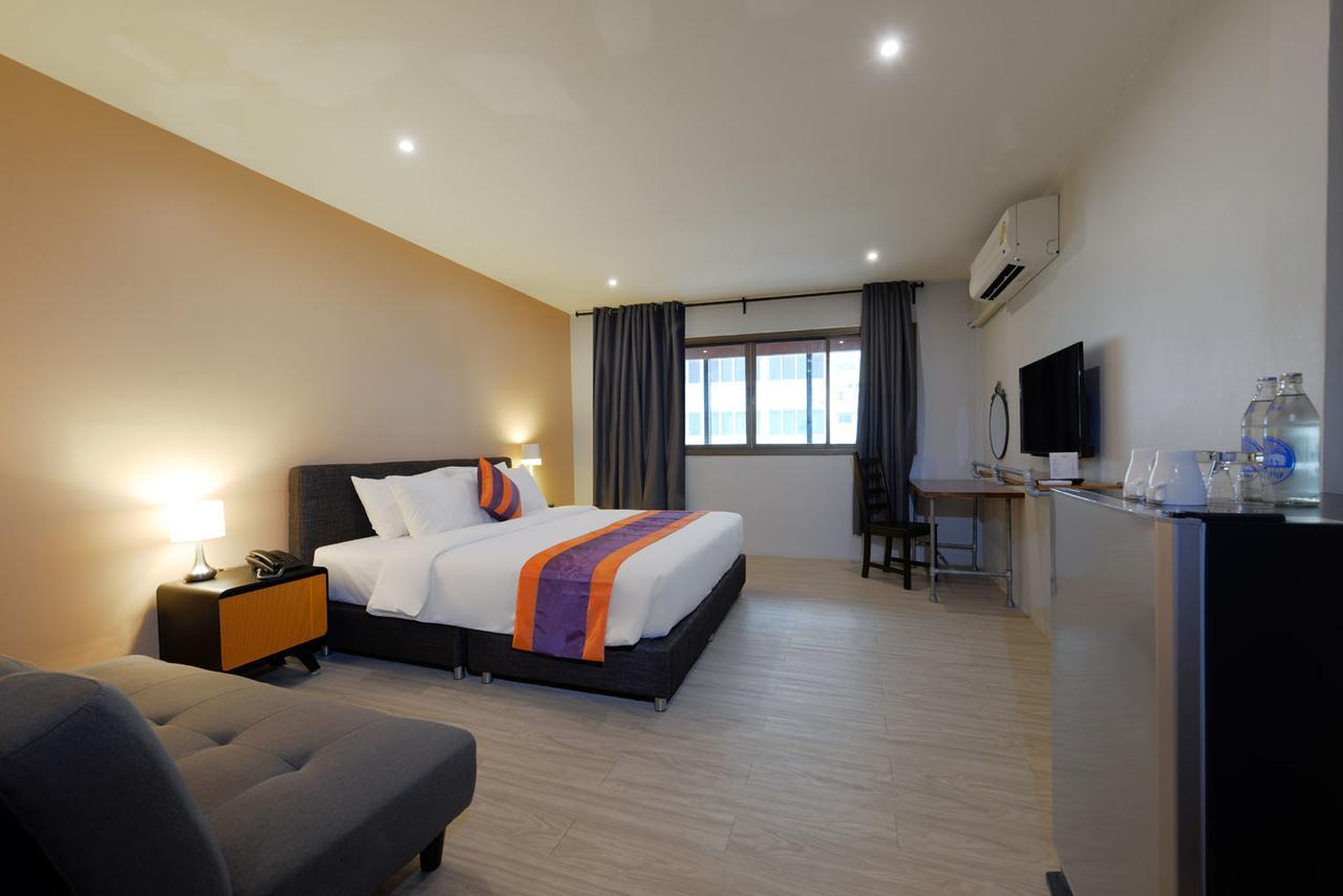 Studio Asoke Bangkok Exterior foto